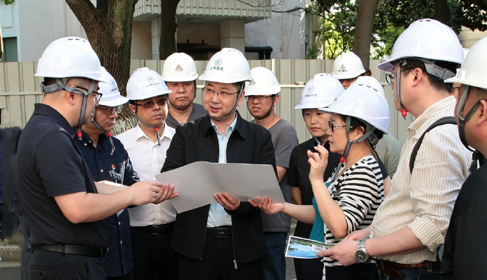 宋来检查杨浦校区三好堂相关修缮工程及英华楼投用准备情况