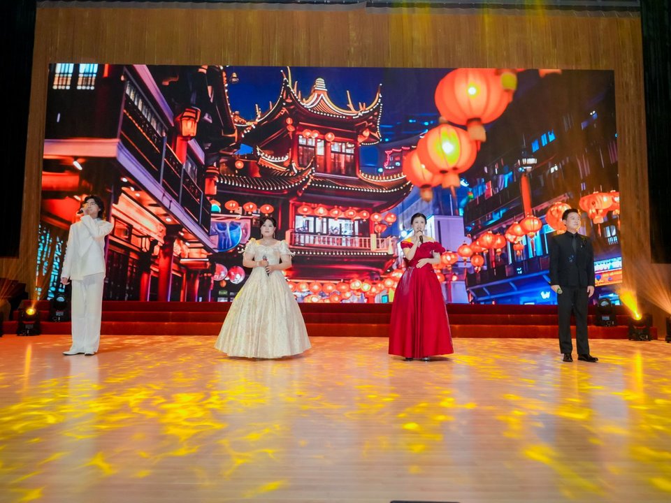 我校举行“上电正澎湃”建校75周年大学生文艺汇演 我校举行“上电正澎湃”建校75周年大学生文艺汇演