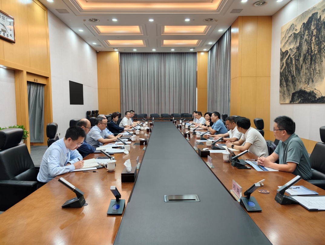 符杨带队走访江苏能源电力企业 符杨带队走访江苏能源电力企业