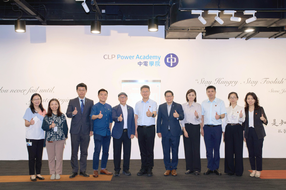朱克勇率队访问香港、澳门,多项务实合作落地 朱克勇率队访问香港、澳门,多项务实合作落地