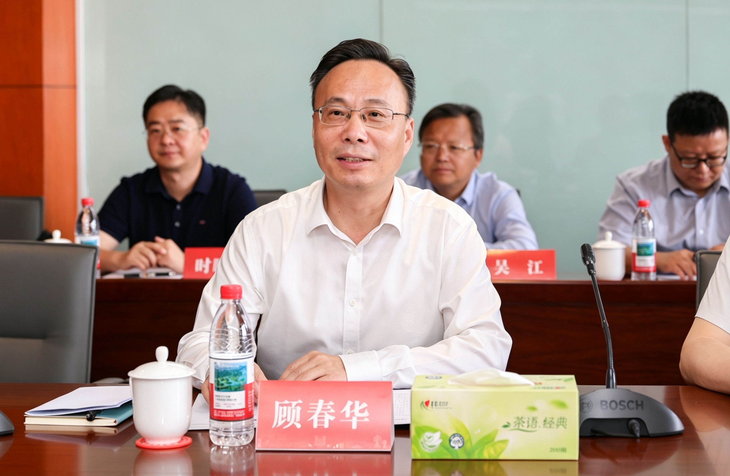 云南高等研究院到访我校开展座谈交流