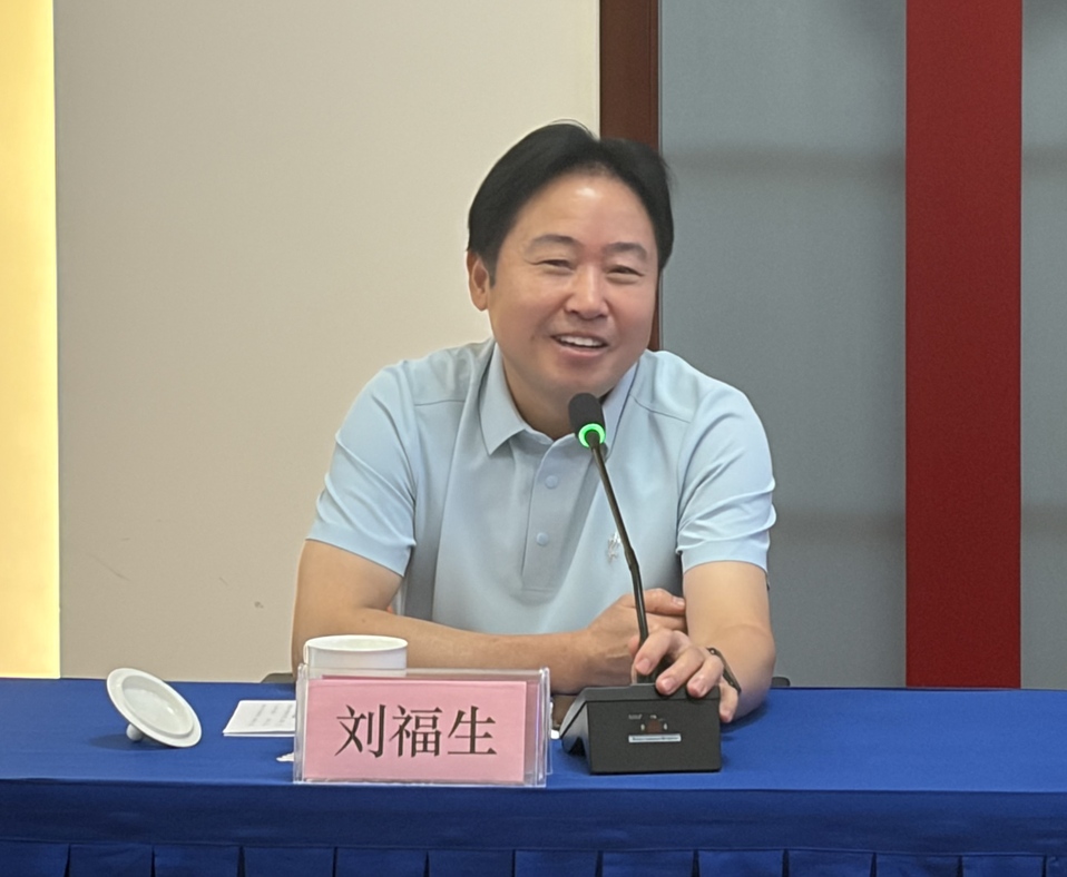 朱克勇带队走访中国联通上海市分公司、上海市城市排水有限公司并看望慰问实习学生 朱克勇带队走访中国联通上海市分公司、上海市城市排水有限公司并看望慰问实习学生