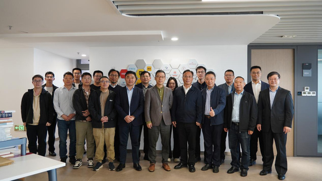 顾春华带队走访上海交通大学中国发展研究院 顾春华带队走访上海交通大学中国发展研究院