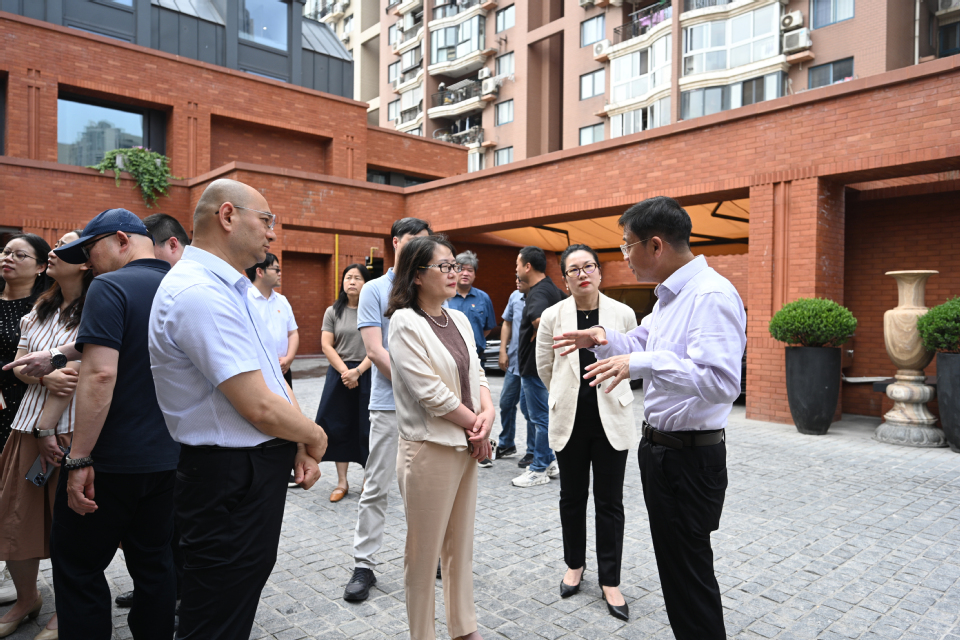 我校与上海建工二建集团开展党建联建活动 电力科技大楼保交付冲刺百天行动启动 我校与上海建工二建集团开展党建联建活动 电力科技大楼保交付冲刺百天行动启动