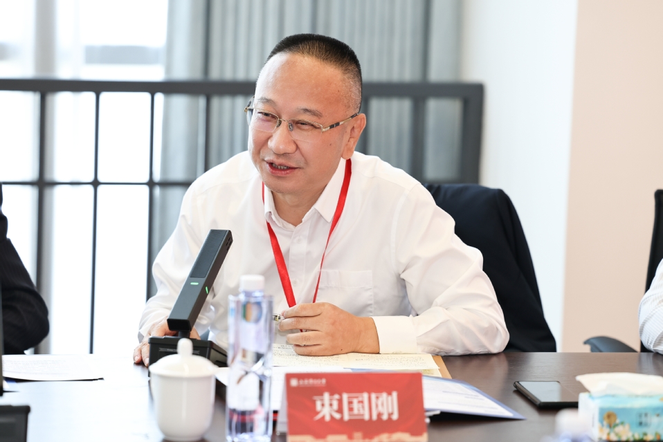 我校召开战略咨询委员会第一次会议 我校召开战略咨询委员会第一次会议