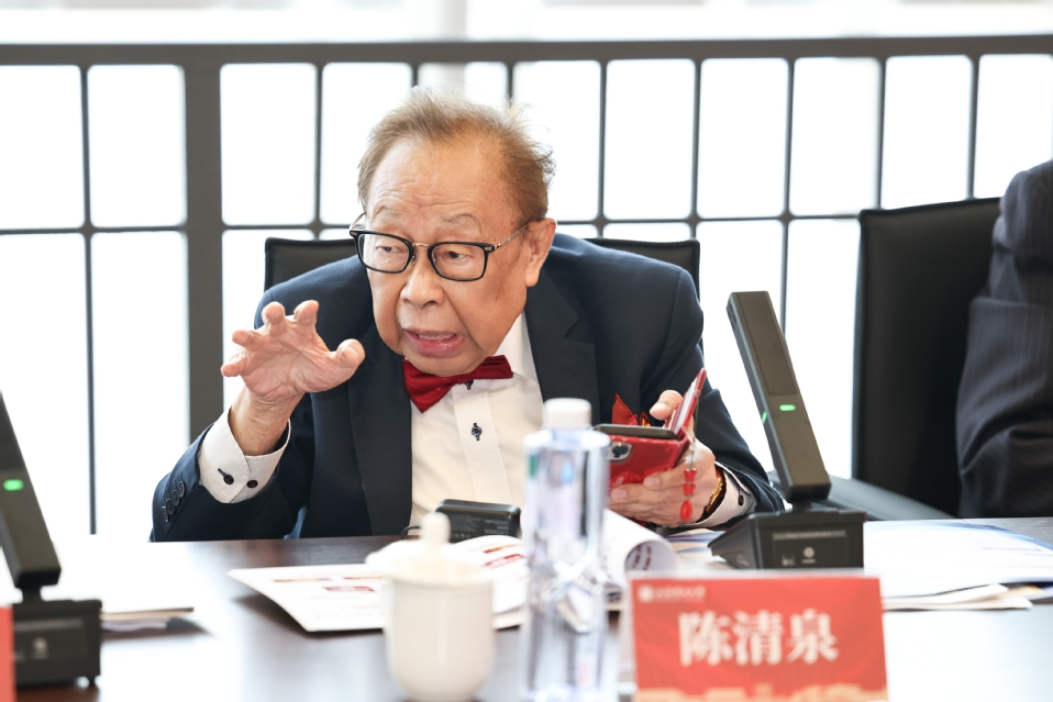 我校召开战略咨询委员会第一次会议 我校召开战略咨询委员会第一次会议