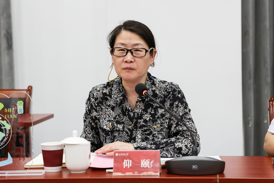 我校召开第六期“识·见——校领导有约”教师座谈会 我校召开第六期“识·见——校领导有约”教师座谈会