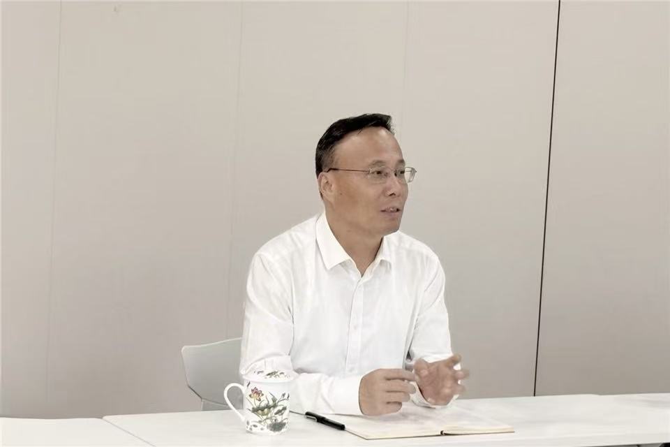 顾春华一行调研环境与化学工程学院国家级人才实验室 顾春华一行调研环境与化学工程学院国家级人才实验室