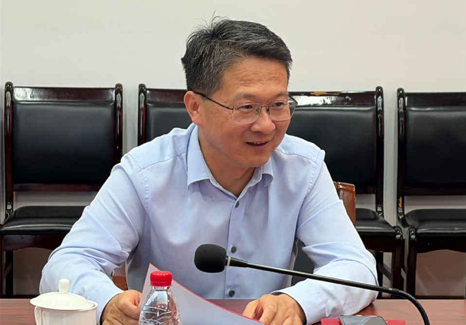 中国电信上海分公司来我校座谈交流