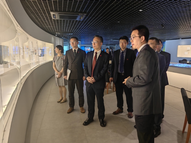 我校与巴西坎皮纳斯州立大学、巴西CPFL能源公司签署三方合作备忘录,携手共筑金砖合作新篇章 我校与巴西坎皮纳斯州立大学、巴西CPFL能源公司签署三方合作备忘录,携手共筑金砖合作新篇章