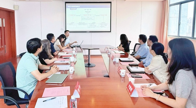 我校与上海市节能减排中心举行校企合作交流座谈会